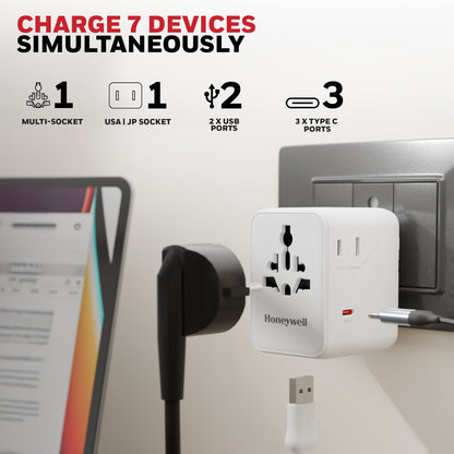 World Travel Adapter - 45W