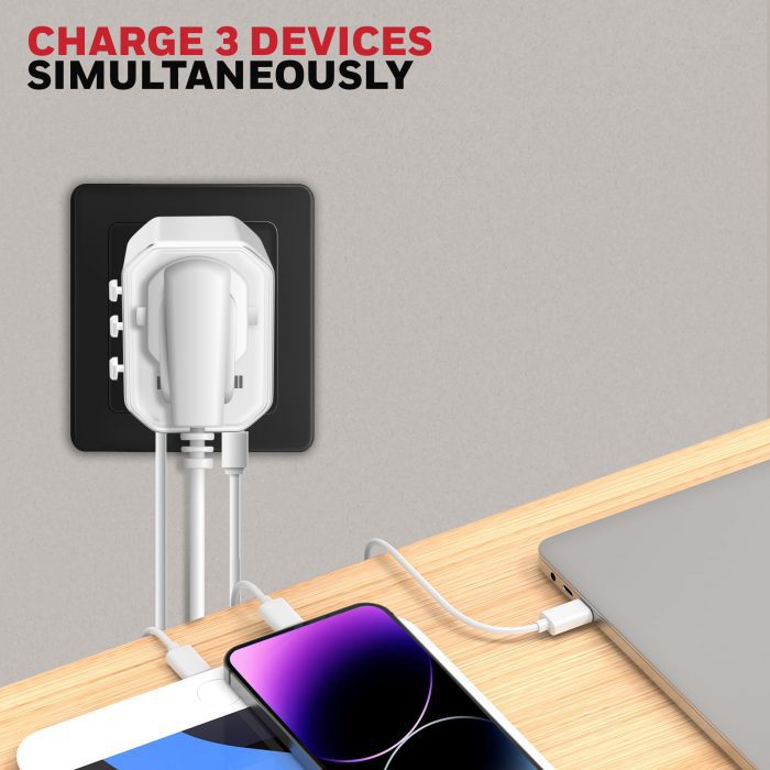 Universal World Travel Adapter - 38W(White) - Image 4